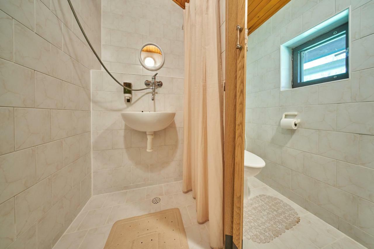 Penzion Pod Lesem Hotel Hodkovice Bagian luar foto